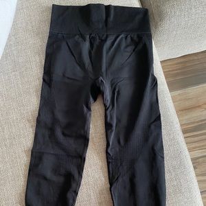 Victoria secret pink leggings tights new with tags